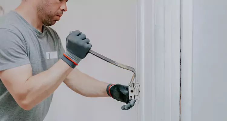 Cracked Door Jamb Repair in Carrollwood, FL