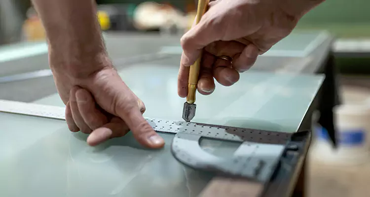 Glass Scratch Repair in Carrollwood, FL
