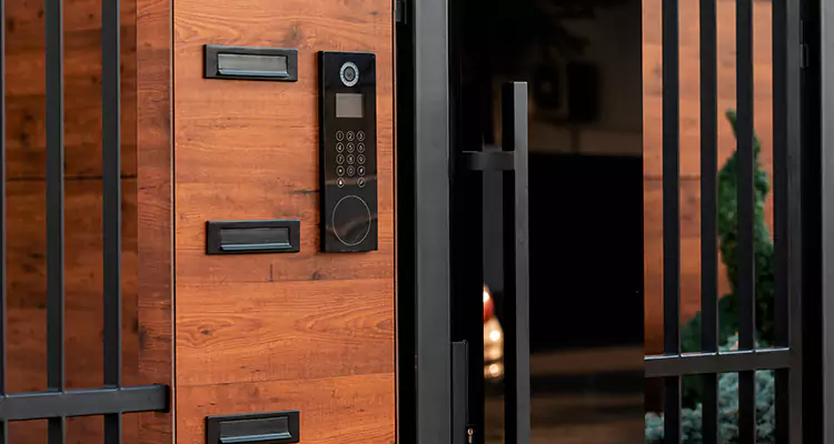 Automatic Door Maintenance in Carrollwood, FL