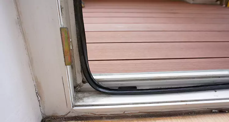 Repair Patio Doors Leaking at Bottom in Carrollwood, FL